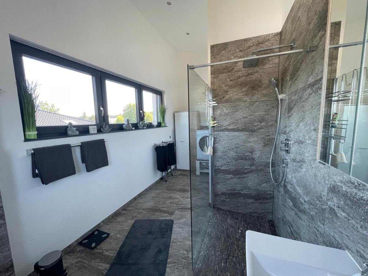 #Neu L Seeblick L Netflix L Boxspring L Nespresso L E-Tuer L Terrasse L 82M2 Ulmen ภายนอก รูปภาพ